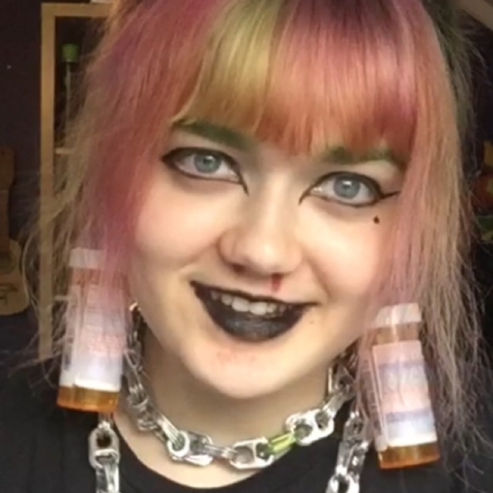 Meet your Posher, Zoë